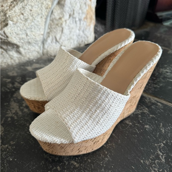 White wedge sandals - Picture 1 of 3